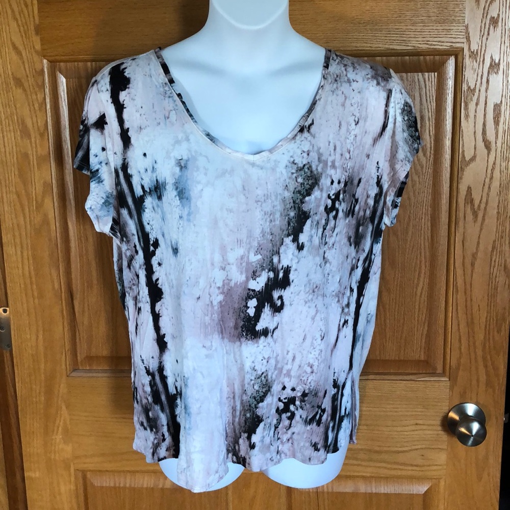 Tyedye print short sleeve top
